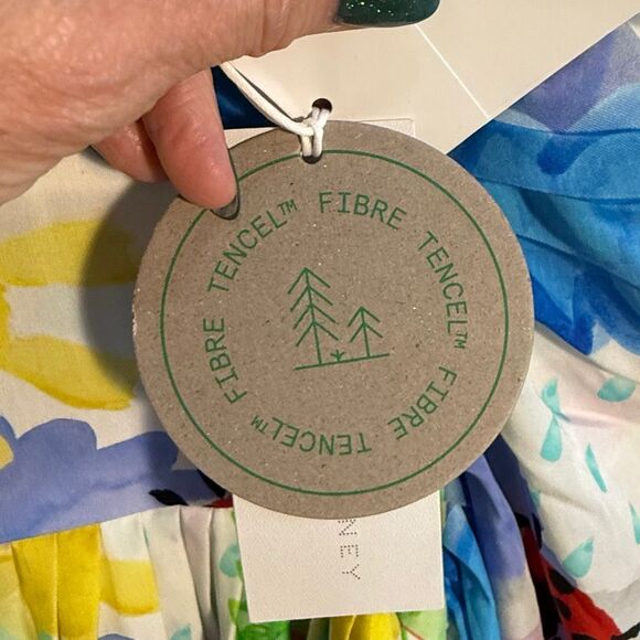 NWT Stella McCartney Kids dress, lady bug and multicoloured print. Size 10 - Picture 10 of 12